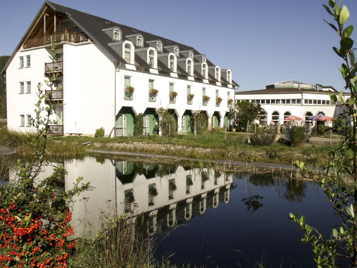 Hotel Zur Werra 施马尔卡尔登 外观 照片